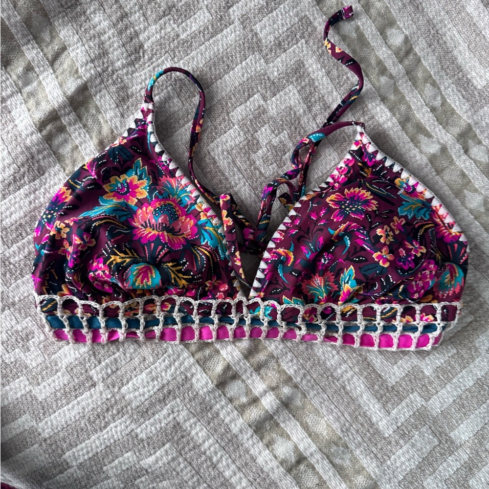 Floral Crochet Trim Bikini Top